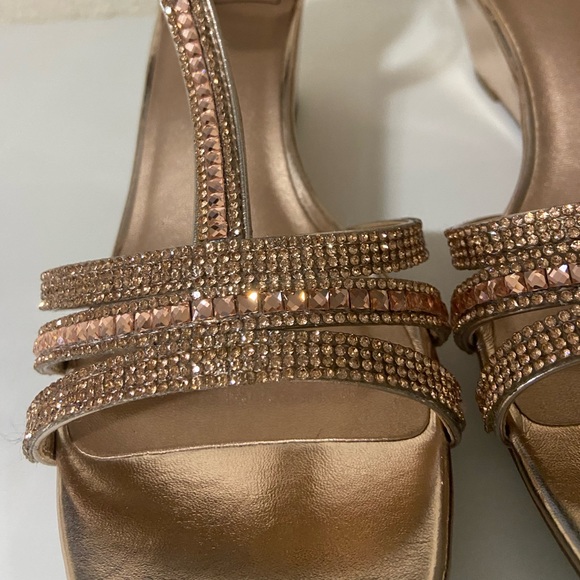 Wedges - Picture 4 of 4